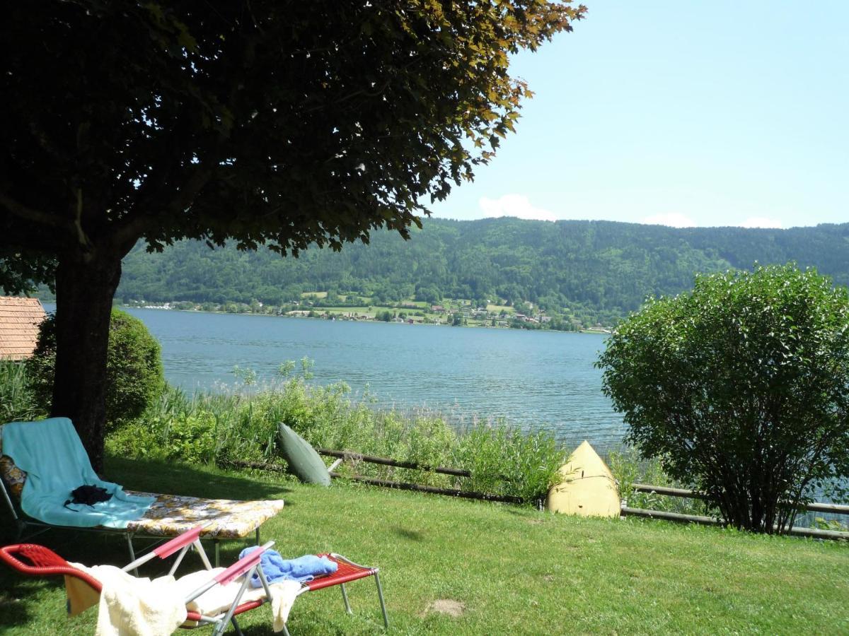 Anna Seeblick: Lakeside Retreat with Pool and Ski Access Bodensdorf Exterior photo